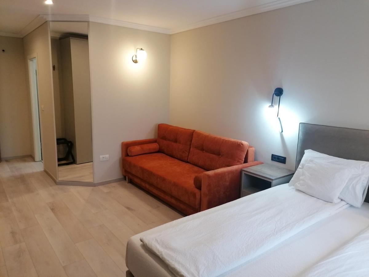 Casa La Fayette Hotell Timişoara Eksteriør bilde
