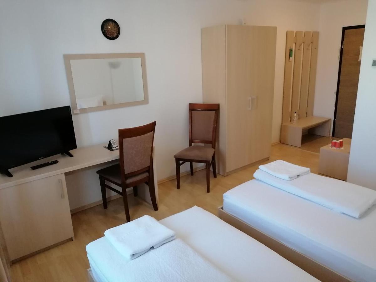 Casa La Fayette Hotell Timişoara Eksteriør bilde