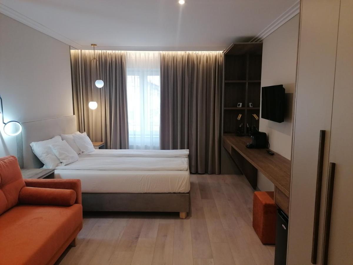 Casa La Fayette Hotell Timişoara Eksteriør bilde